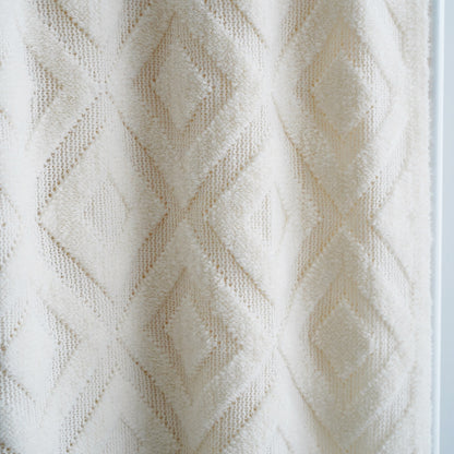 Jacquard Knitted Bed Tail Towel | Cozy Autumn & Winter Blanket