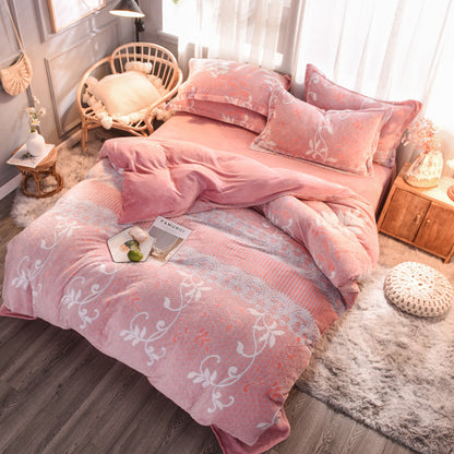 Stylish Printed Bedding Set | Comfortable & Modern Bedroom Décor