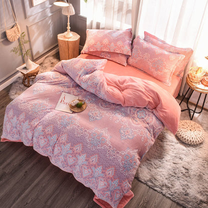 Stylish Printed Bedding Set | Comfortable & Modern Bedroom Décor