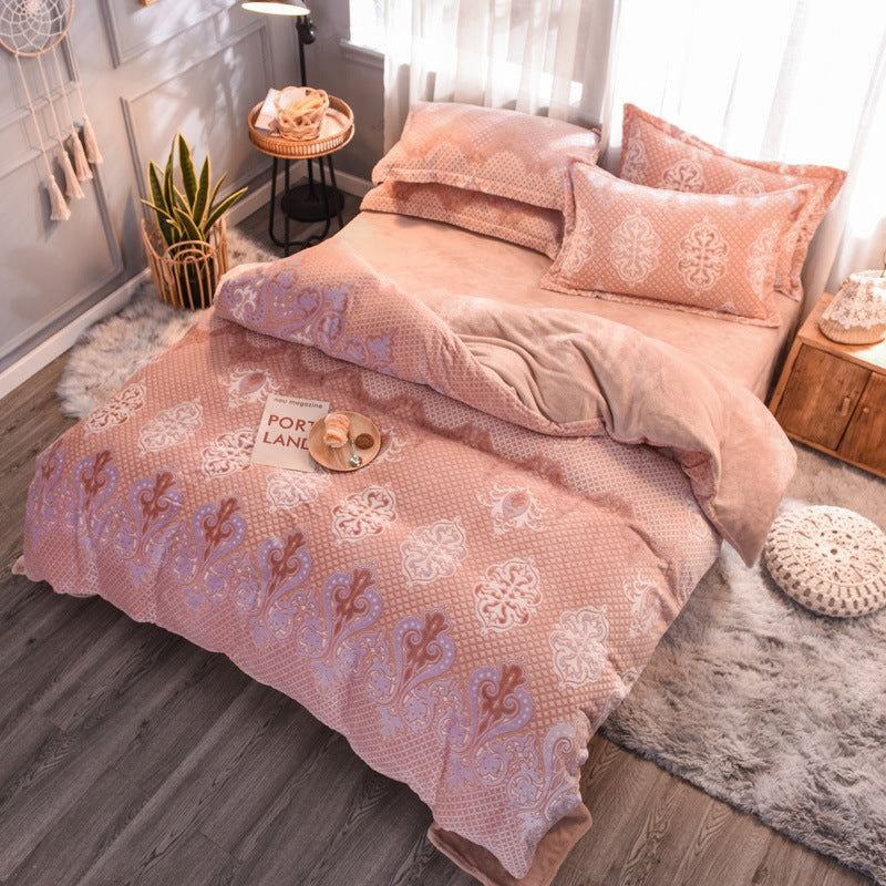 Stylish Printed Bedding Set | Comfortable & Modern Bedroom Décor